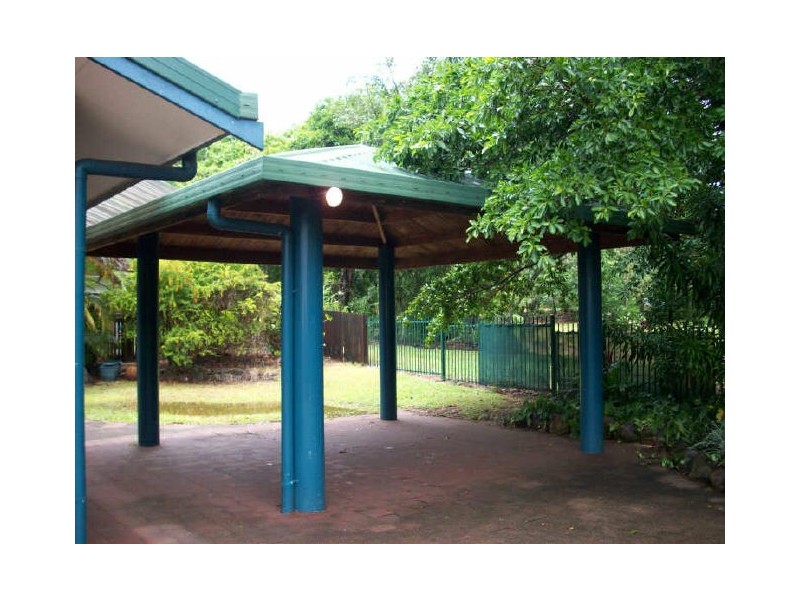 11 Grimes Close, Kanimbla QLD 4870