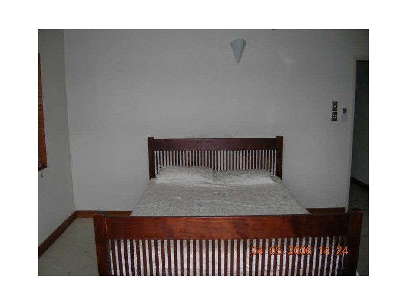 1/284 Lake Street, Cairns North QLD 4870