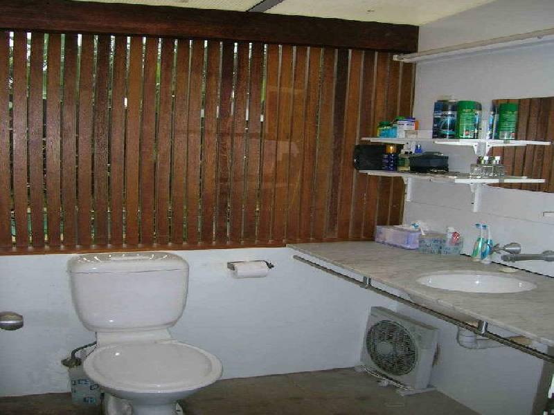 11 Granadilla Street, Holloways Beach QLD 4878