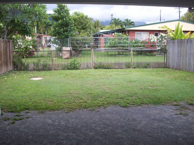 Manunda QLD 4870