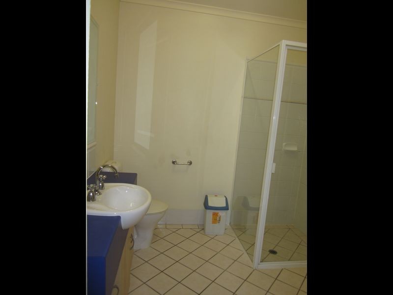 16/10 Digger Street, Cairns North QLD 4870