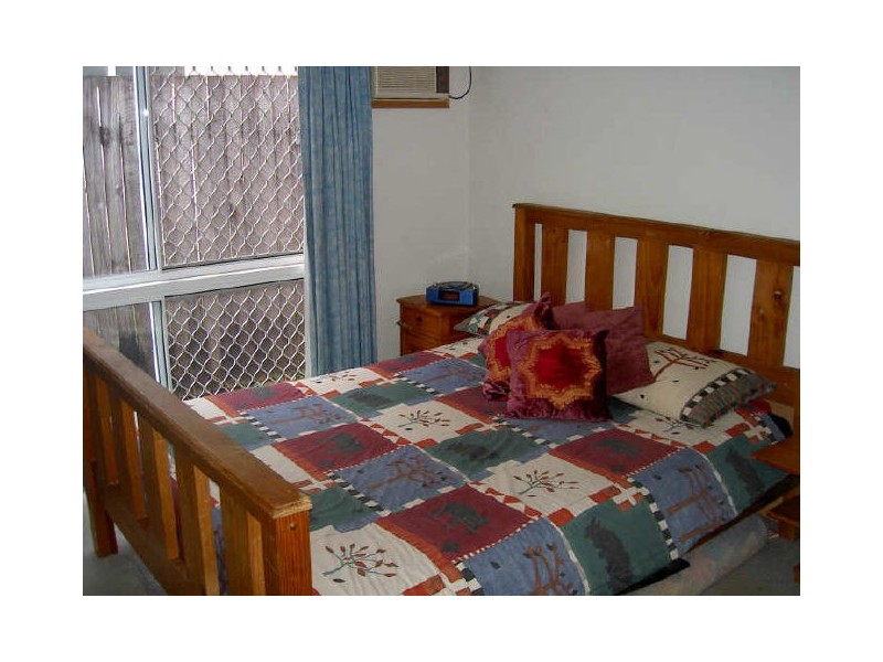 22 Silky Oak Court, Mooroobool QLD 4870
