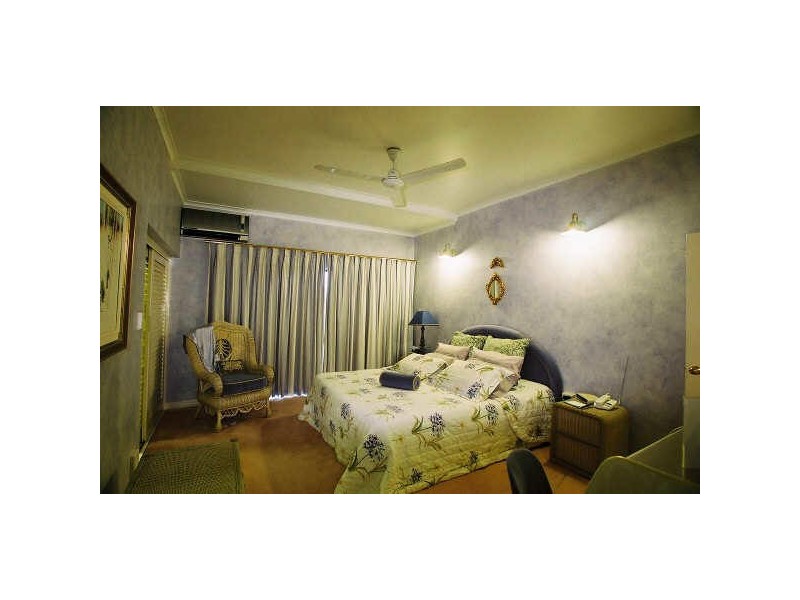 71 Flecker Street, Whitfield QLD 4870