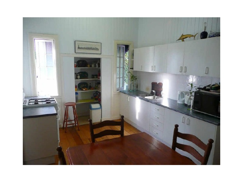 11 Dunn Street, Parramatta Park QLD 4870