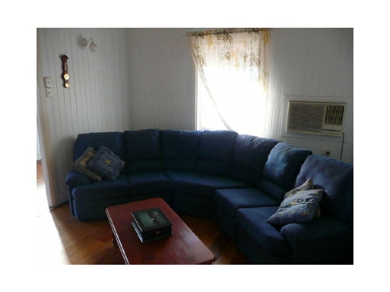 11 Dunn Street, Parramatta Park QLD 4870