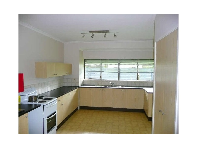 148 Woodward Street, Edge Hill QLD 4870