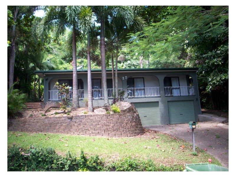 27 Behan Street, Stratford QLD 4870