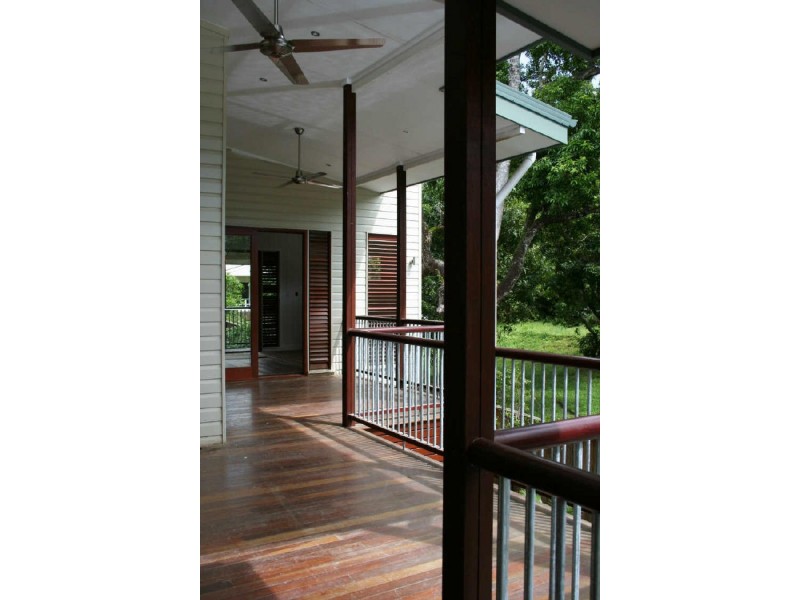 533 McCormack Street, Edge Hill QLD 4870