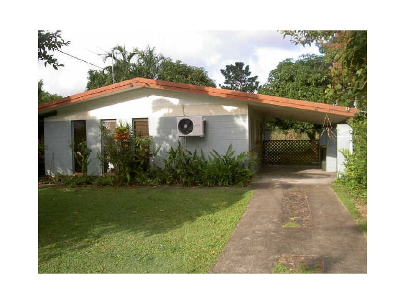 9 Conlan Close, Manoora QLD 4870