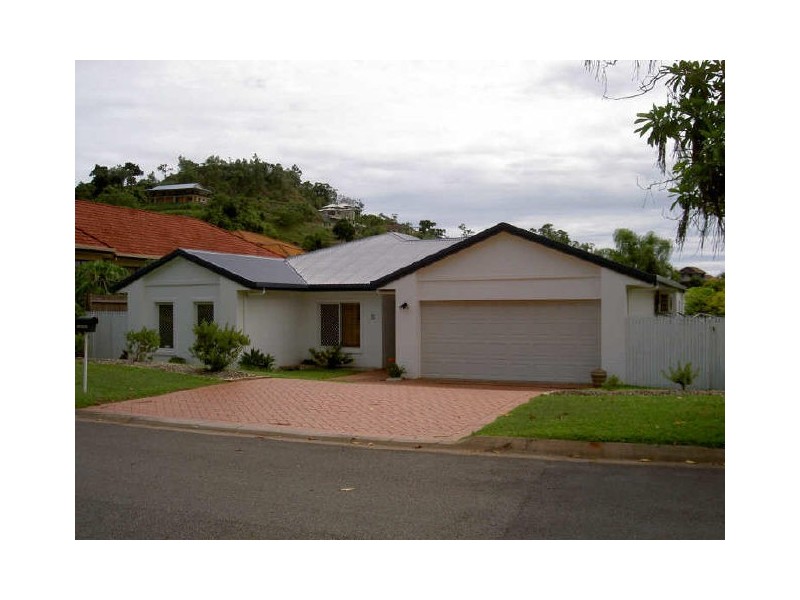 14 Greenock Way, Park Ridge QLD 4125