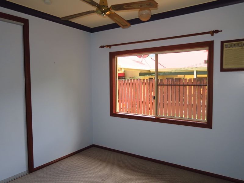13 Bayu Close, Redlynch QLD 4870