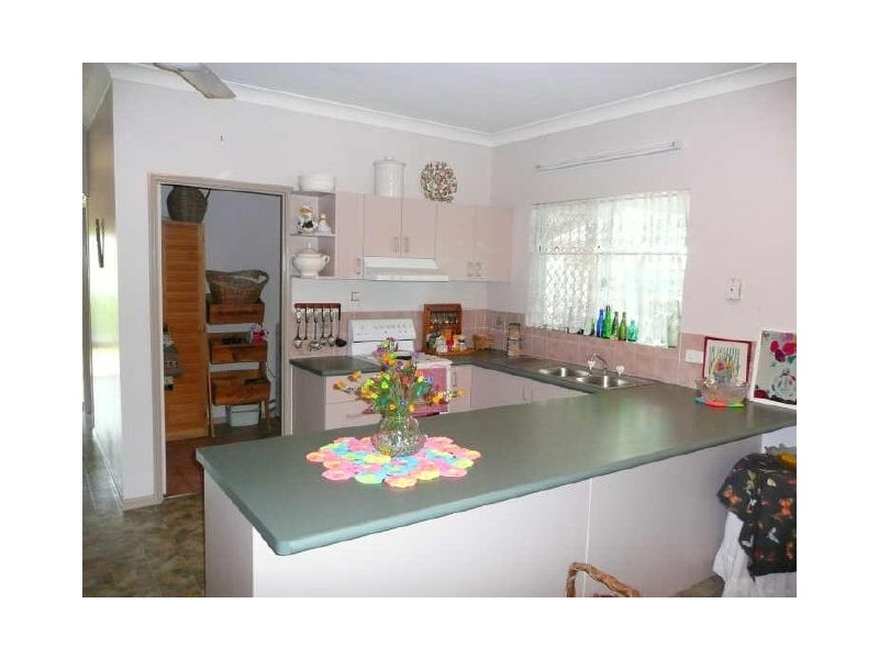 5 Mentana Close, Mount Sheridan QLD 4868