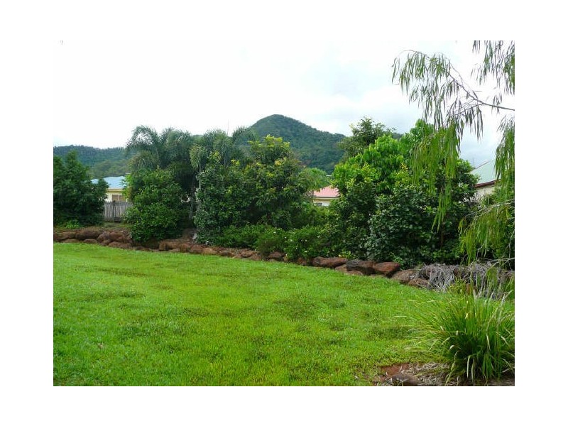 5 Mentana Close, Mount Sheridan QLD 4868