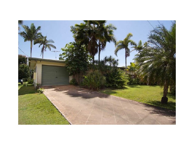 4 Dawson Street, Bramston Beach QLD 4871