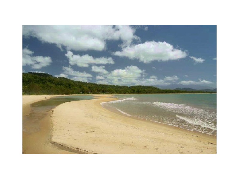 4 Dawson Street, Bramston Beach QLD 4871