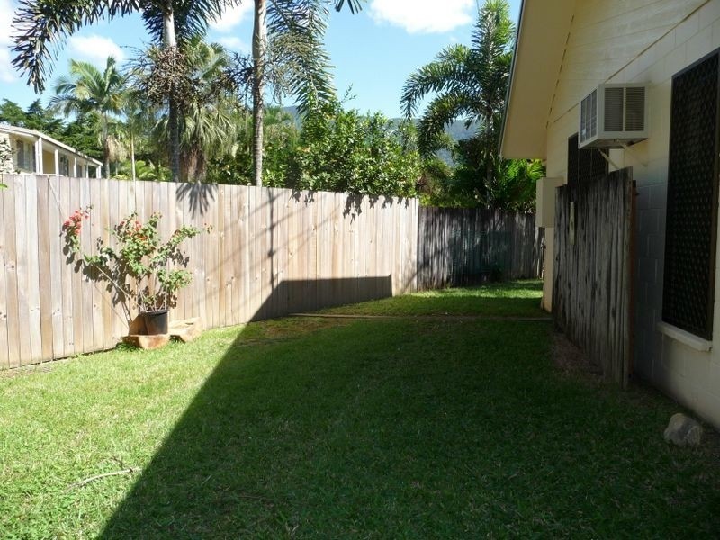6 Leon Close, Brinsmead QLD 4870