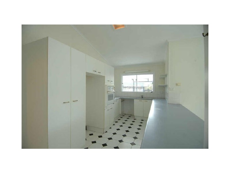 10 Heavey Crescent, Whitfield QLD 4870