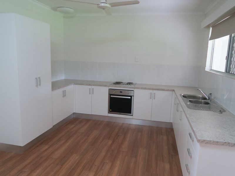 72 Boden St., Edge Hill QLD 4870