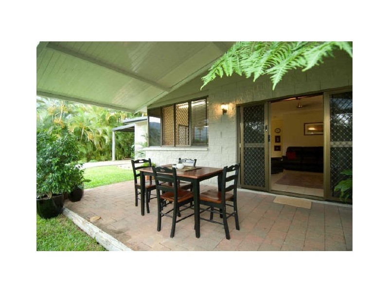 3 Coleus Court, Mooroobool QLD 4870