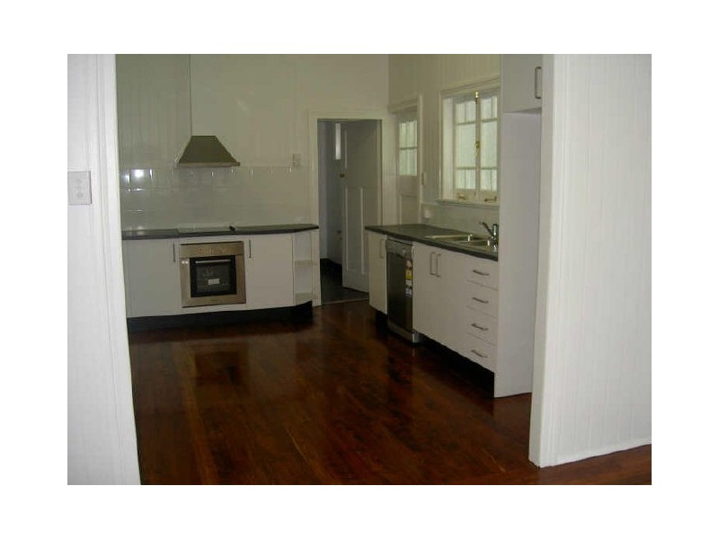 28 Hall Street, Edge Hill QLD 4870