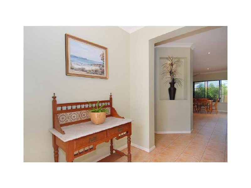 13 Messina Close, Kanimbla QLD 4870