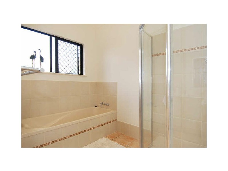 13 Messina Close, Kanimbla QLD 4870