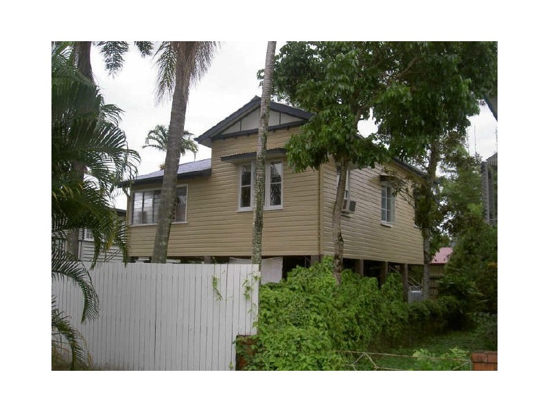 5 Cairns Street, Cairns North QLD 4870