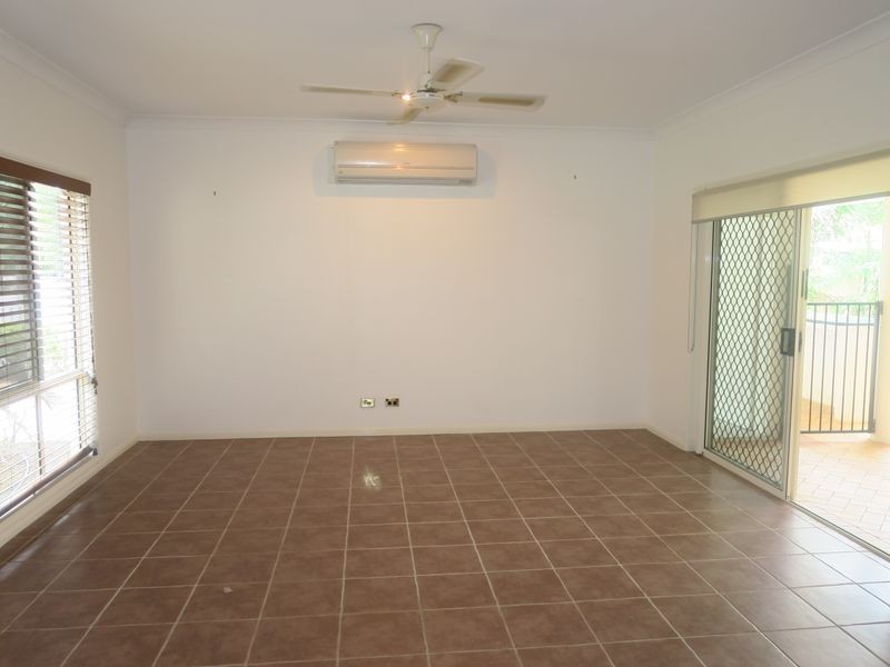 13 Stream Avenue ‘Paradise Palms’, Kewarra Beach QLD 4879