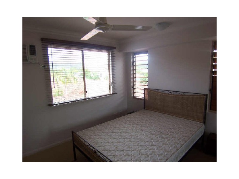 324/22 Ward Street, Cairns QLD 4870