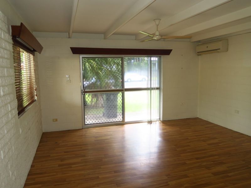 19 Hudson Street, Whitfield QLD 4870