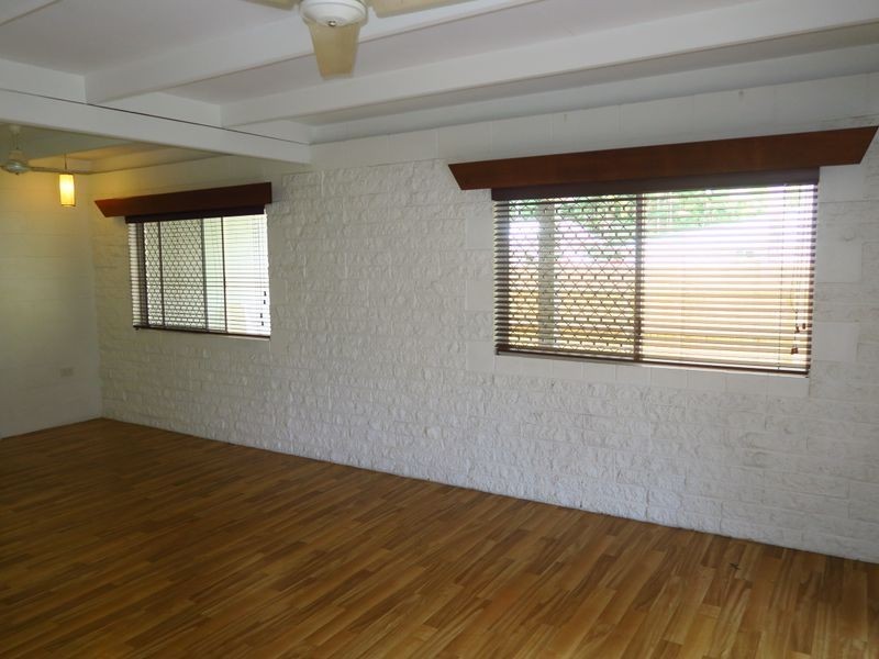 19 Hudson Street, Whitfield QLD 4870