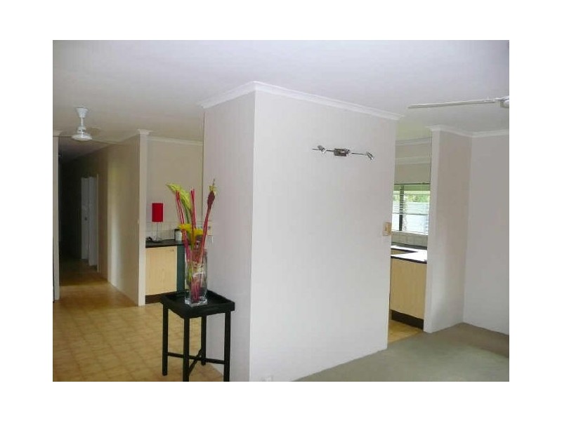 148 Woodward Street, Edge Hill QLD 4870