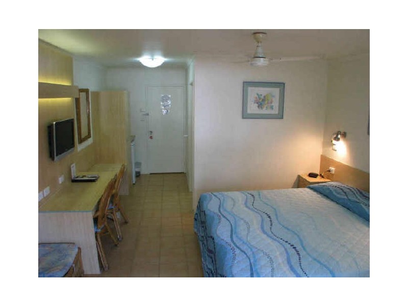304&305/1 Anderson Road, Woree, Cairns QLD 4870