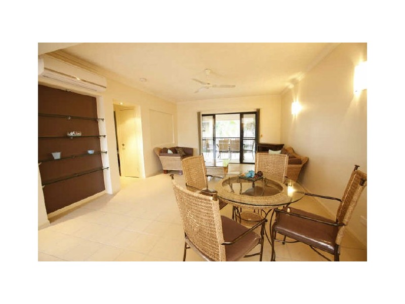 201&203/22 Ward Street, Mooroobool QLD 4870