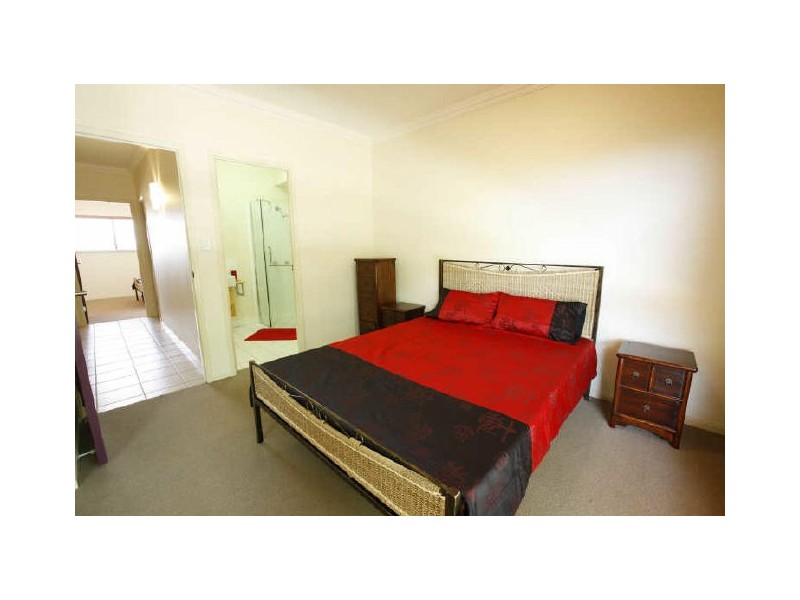 201&203/22 Ward Street, Mooroobool QLD 4870