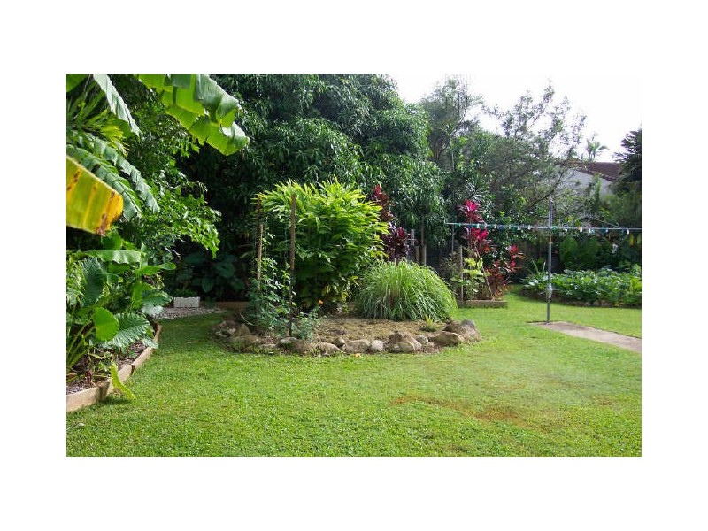 76 Boden Street, Edge Hill QLD 4870