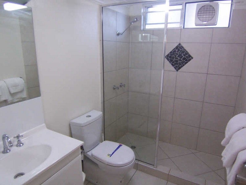 3/239 Lake Street, Cairns QLD 4870