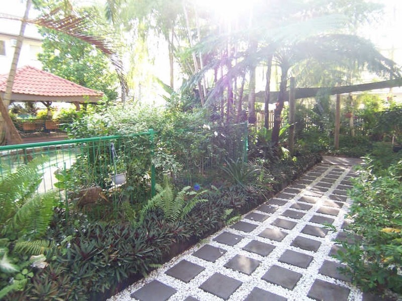 3/239 Lake Street, Cairns QLD 4870