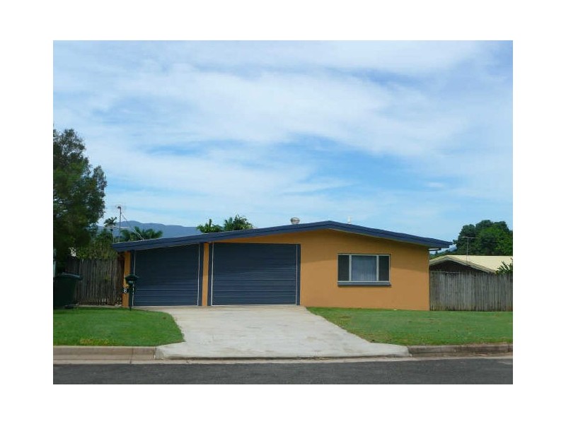 8 Holly Street, Mooroobool QLD 4870