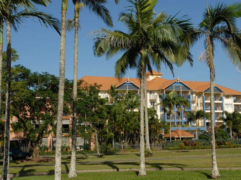 8/275 The Esplanade, Cairns North QLD 4870