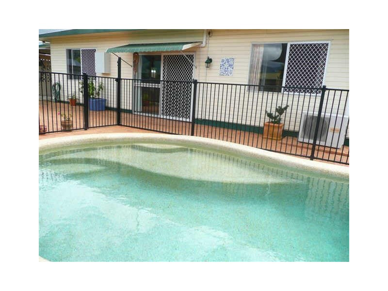 76 Richardson Street, Edge Hill QLD 4870