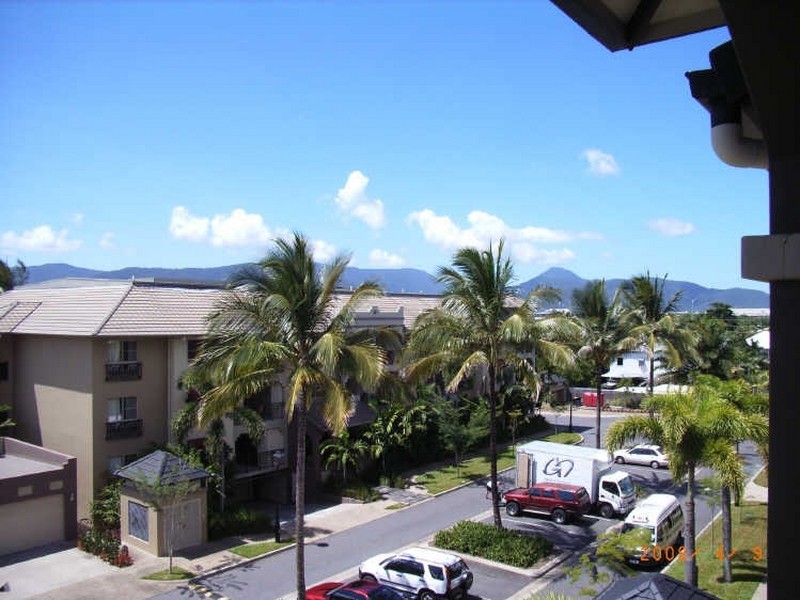 528/12 Gregory Street, Cairns QLD 4870