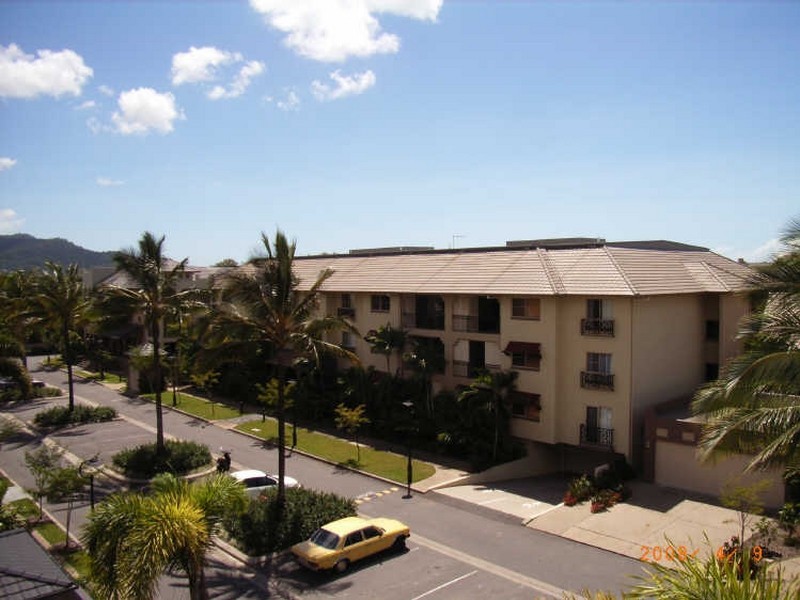 528/12 Gregory Street, Cairns QLD 4870