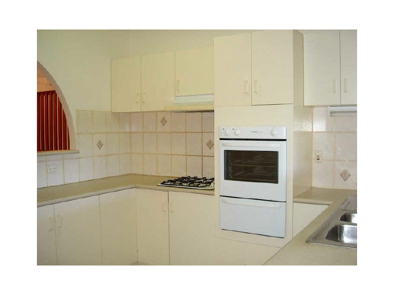 31 Amethyst Street, Bayview Heights QLD 4868