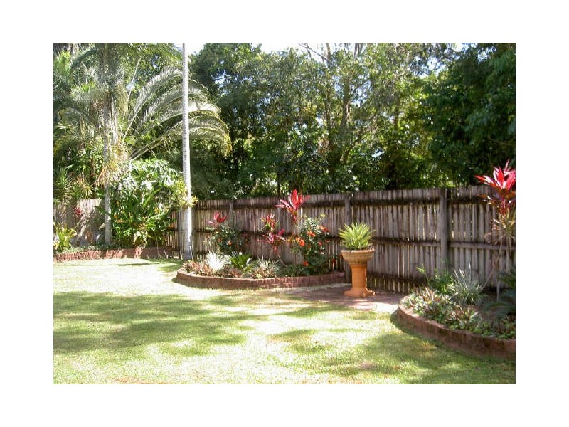 70 Macilwraith Street, Manoora QLD 4870