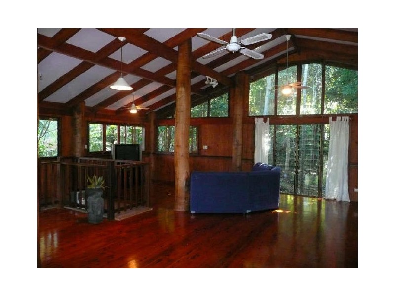 7 Thornton Court, White Rock QLD 4868