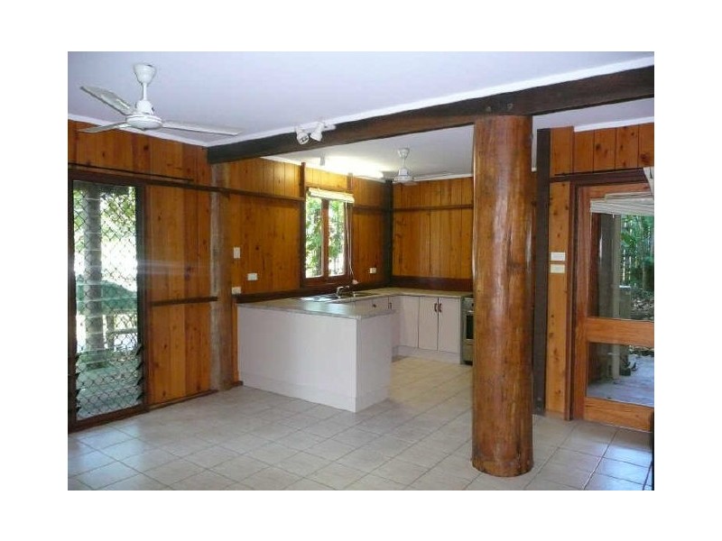 7 Thornton Court, White Rock QLD 4868
