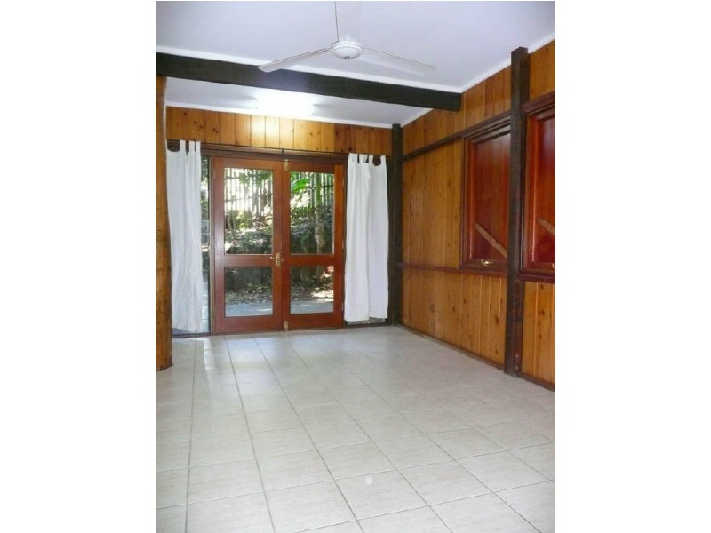 7 Thornton Court, White Rock QLD 4868