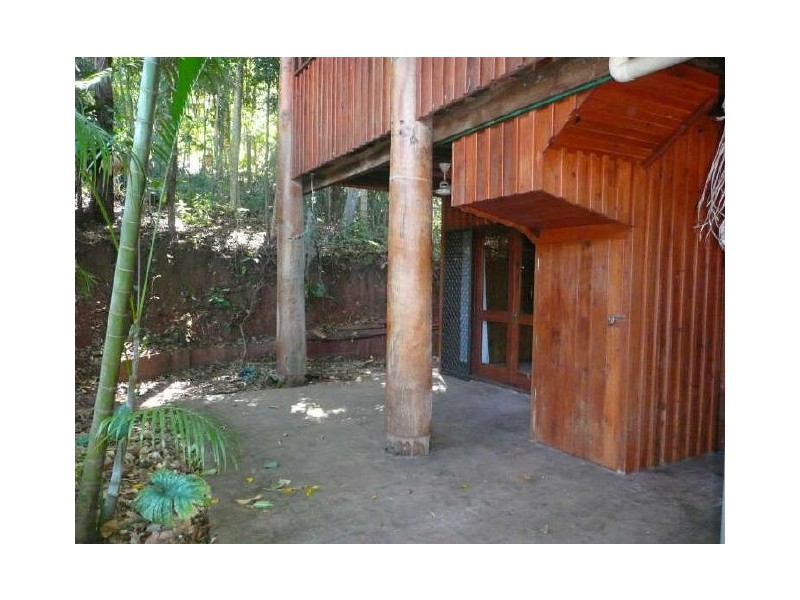 7 Thornton Court, White Rock QLD 4868