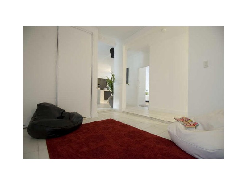 14 McKinlay Street, Whitfield QLD 4870